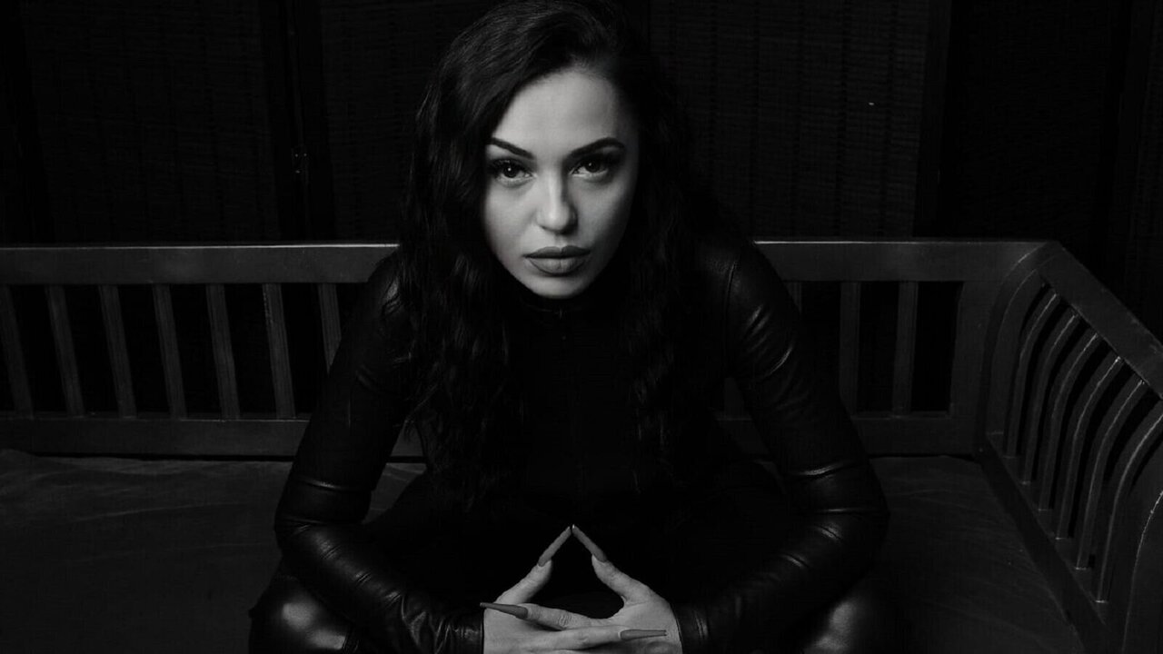 Live Porn Camera of ClaireBond