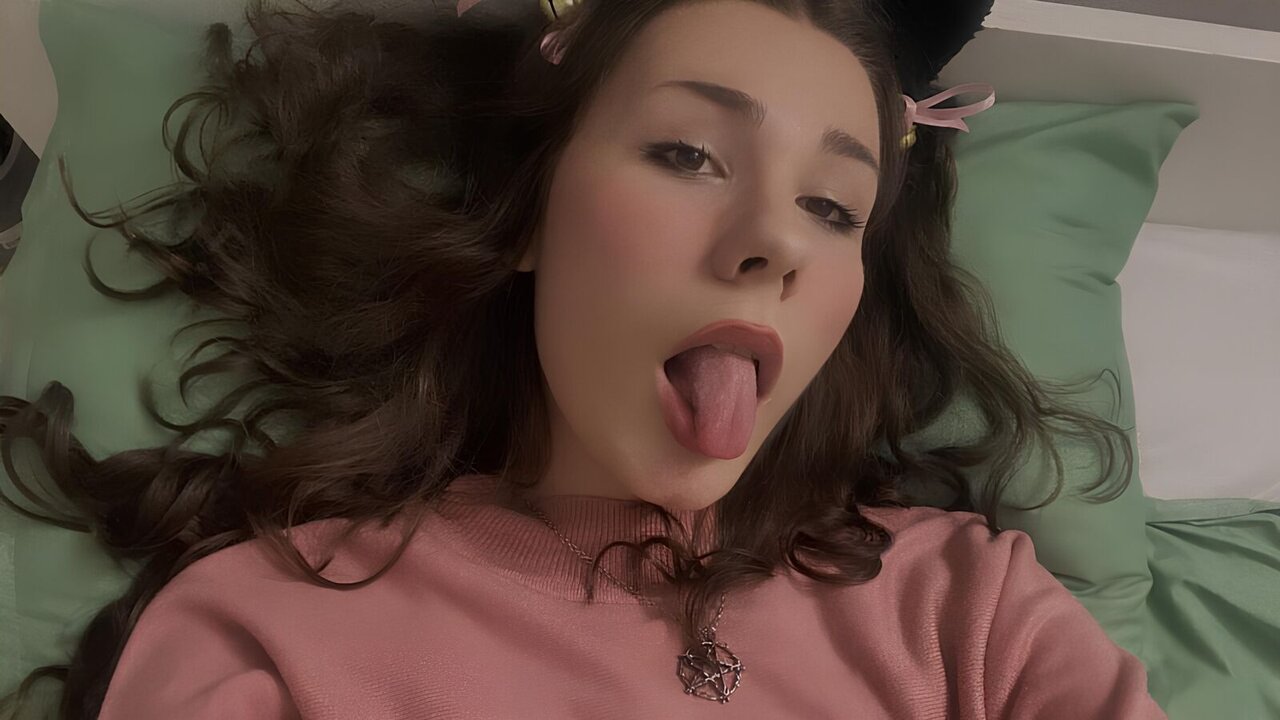 Live Porn Camera of CoralineKat